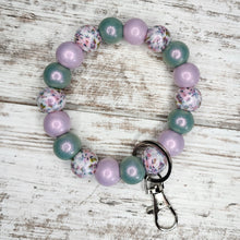 Load image into Gallery viewer, Opal Floral Wristlet