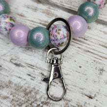 Load image into Gallery viewer, Opal Floral Wristlet