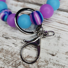Load image into Gallery viewer, Marble Glow Wristlet