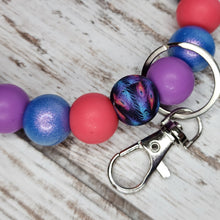 Load image into Gallery viewer, XL Feather Wristlet