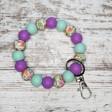 Load image into Gallery viewer, Owl Wristlet
