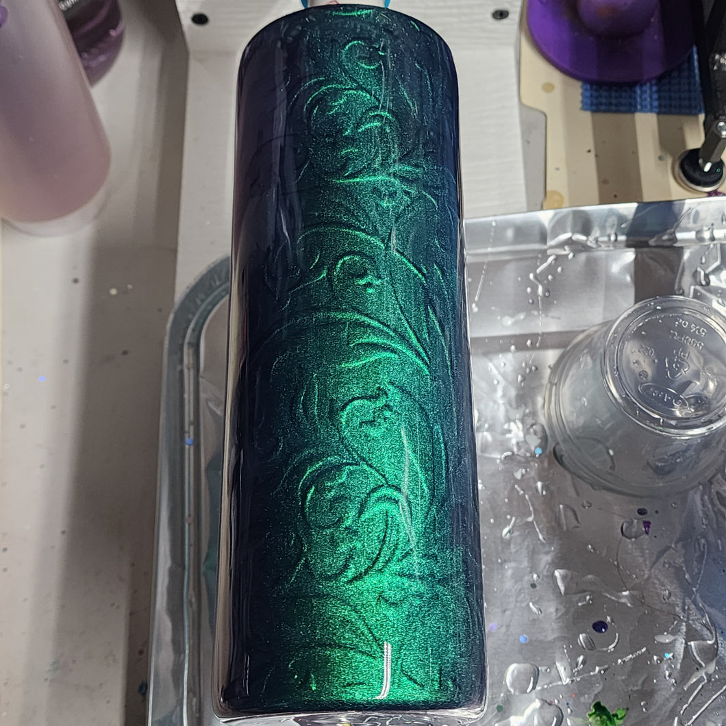 Tooled Leather 20 oz Skinny